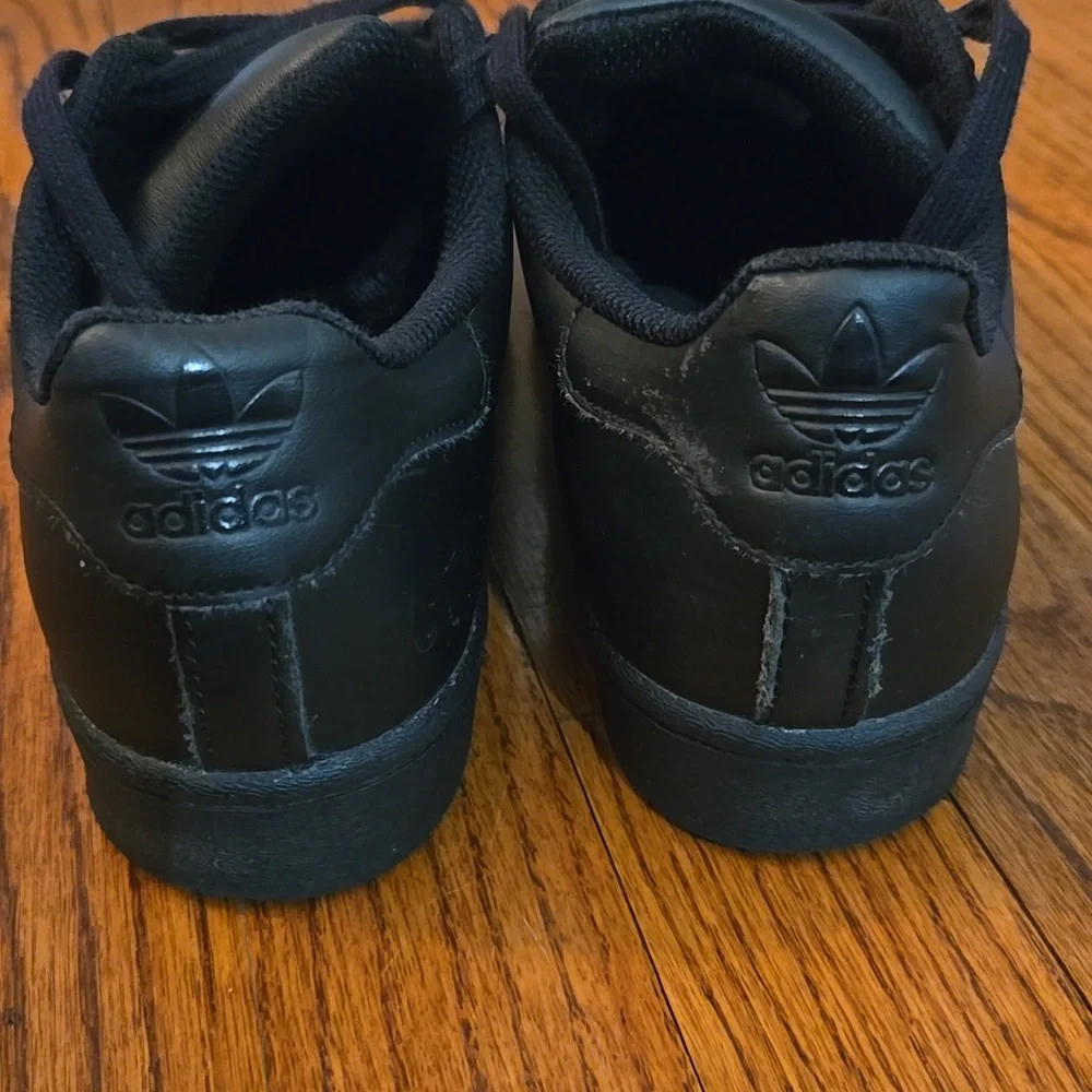 Adidas Black on Black Superstar Big Kids 5.5 (Women's 7.5) Sneakers